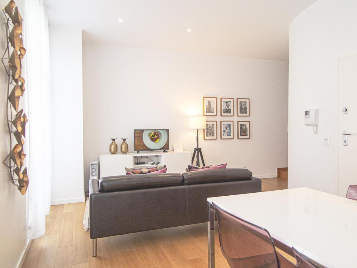 Baixa Chiado 2 Bedroom Duplex Apt With Ac Elevator Lizbona Zewnętrze zdjęcie