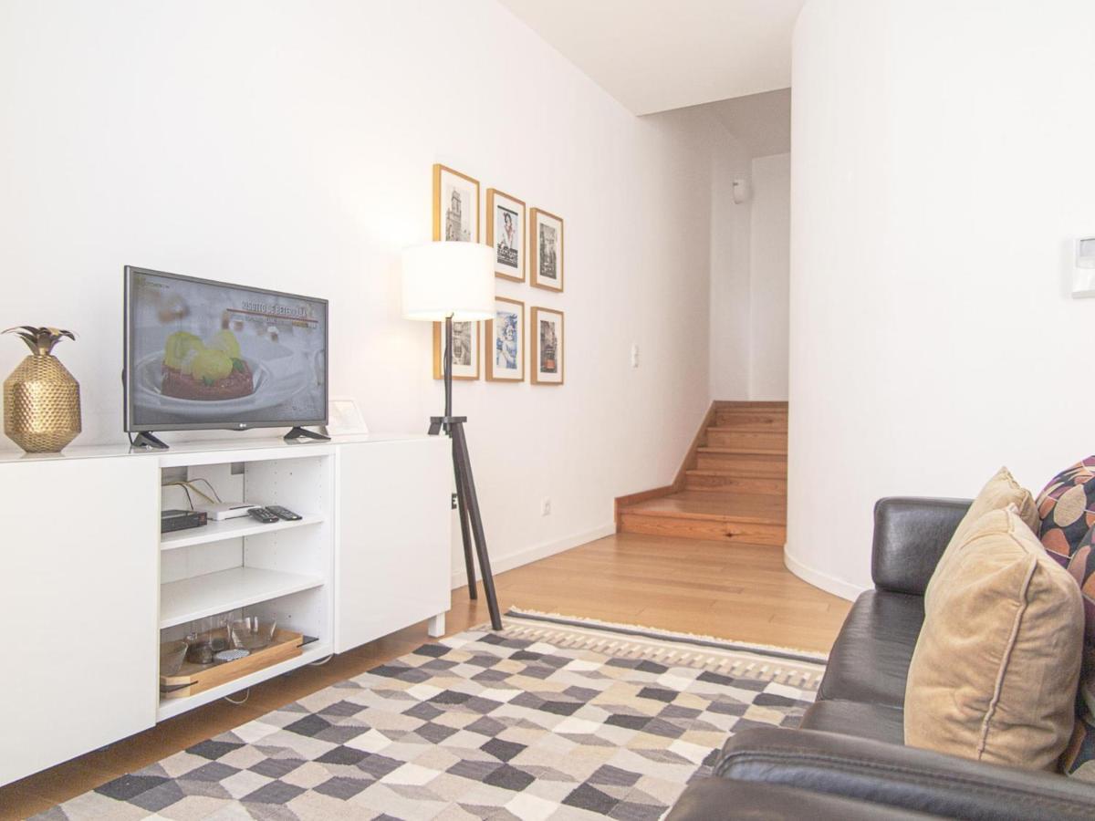 Baixa Chiado 2 Bedroom Duplex Apt With Ac Elevator Lizbona Zewnętrze zdjęcie