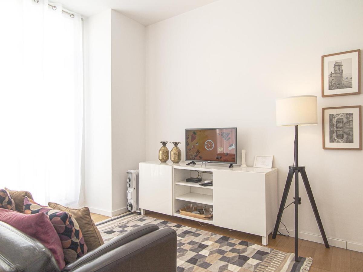 Baixa Chiado 2 Bedroom Duplex Apt With Ac Elevator Lizbona Zewnętrze zdjęcie